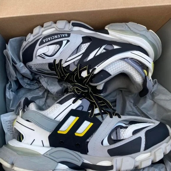 Authentic Balenciaga Track runners sneakers - Picture 2 of 3